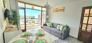 Apartment with pool Las Américas by Vapagó Tenerife