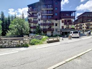 Studio avec Mezzanine - Centre Val-dIsère, 4-5 pers - FR-1-518-117