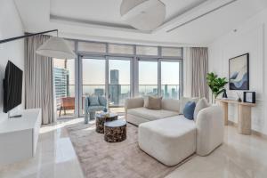 GuestReady - High-Floor 2BR | City and Canal View