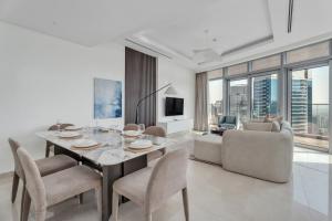 GuestReady - High-Floor 2BR | City and Canal View