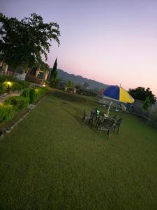 H M farm