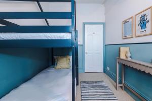 Rufloreo Flats, 2 beds, central