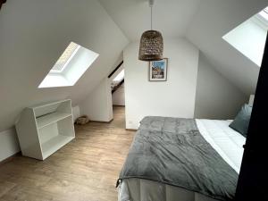 Sous les Toits - Appart Familial 5p, Centre-ville