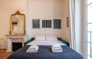 Parisian Elegance - Refined 1BD in Le Marais