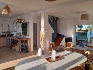 Charmante maison à 200m de la plage