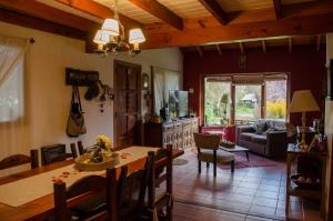 Cabaña con amplio jardín a 10min del centro