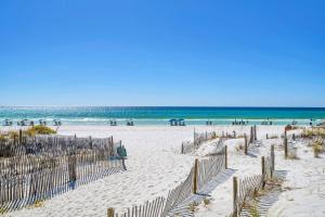 Book Me Baby! You are in Luck! I Am Gulf Front!