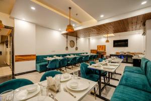 Royal Residence Near 32nd Avenue - Gurugram