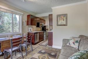 Park Meadows 4B by Ski Country Resorts