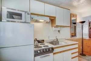 Park Meadows 3B by Ski Country Resorts