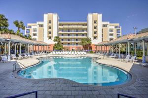 Walk to Shore 5th-Floor Condo in New Smyrna Beach