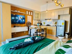 Cozy Studio Near Venice Mall Netflix WIFI