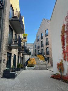 Modern Old Town apartment with balcony & parking