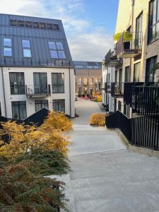 Modern Old Town apartment with balcony & parking