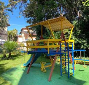 Apto com piscina aquecida em Riviera - Não aceita pet