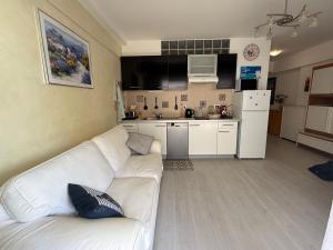 Residence Mona Lisa bord de mer Menton