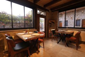 Gazel Cave House