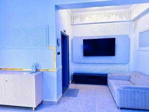 Brand New Luxurious Dreamview Beach Front Apartment