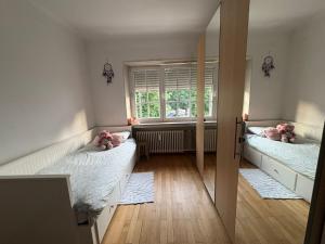 Beautiful private room - In a family home2 people live in a prime area of Luxembourg