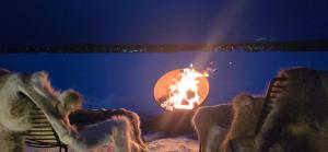 Riverside villa with sauna and jacuzzi