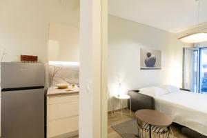 Eliá Estudio con terraza, confort y ubicación estratégica en Atenas