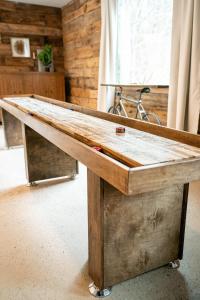 Adventure Barn - On HGTV Fixer to Fab -Access MTB