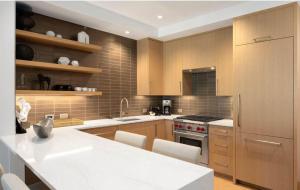 Luxury 2bd 2ba Ski In & Ski Out 62