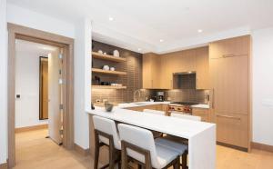 Luxury 2bd 2ba Ski In & Ski Out 62