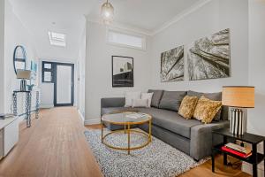 Modern Apartment in West London Flat 1