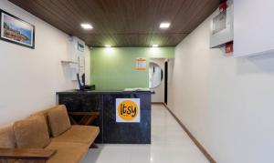 Itsy Hotels Bindra Elite