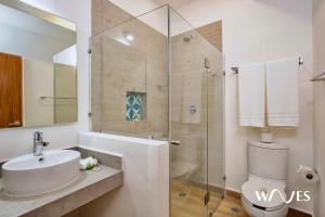 4 Br Spacious Exclusive Townhouse with Private Rooftop and Pool Navio Tulum by Waves