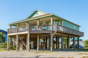 Stunning Gulf Views Firepit