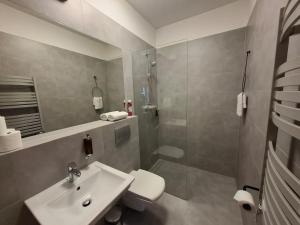 Różana Near Wawel Castle