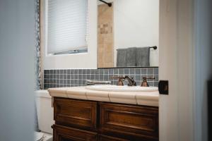 The San Diego Studio - Free Parking