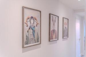 Luxury 3BR Apt Sleeps 10, Wembley & Park Views