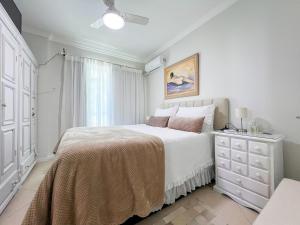 Amplo apartamento vista mar