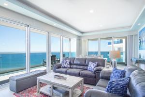 Confortable 2 bedroom condo Encantame Towers Verano 905