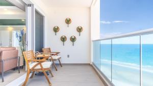 1 Bedroom Beach Front Condominium Encantame W-1603