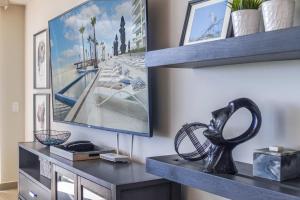 Awesome 3 bedroom condo Encantame Tower E 201