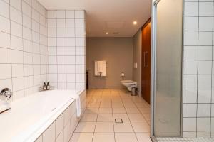 Hint of Luxury at Circa