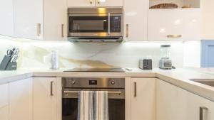 Splash in The New Lazy RiverStay in Modern Luxury Encantame Viento 303