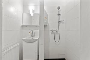 Modern Living by Millennium City & U6 Handelskai