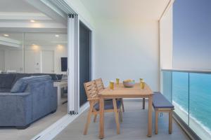 Lovely 1BR condo at Encantame Towers Velero 2303