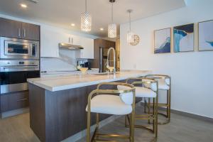 Splash in The New Lazy River and Sleep In Luxury Encantame C2102