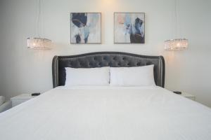 Splash in The New Lazy River and Sleep In Luxury Encantame C2102