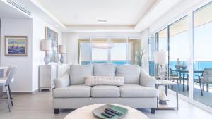 Encantame Towers Velero 2105