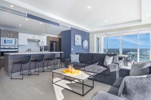Splash in New Lazy RiverStay in Modern Luxury Encantame C-705