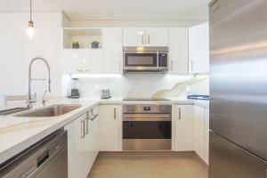 Sublime 1 bedroom condo Encantame Towers Verano 503