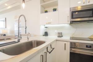 Sublime 1 bedroom condo Encantame Towers Verano 503