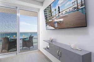 Splash in The New Lazy River and Sleep In Luxury Encantame Towers Velero 303
